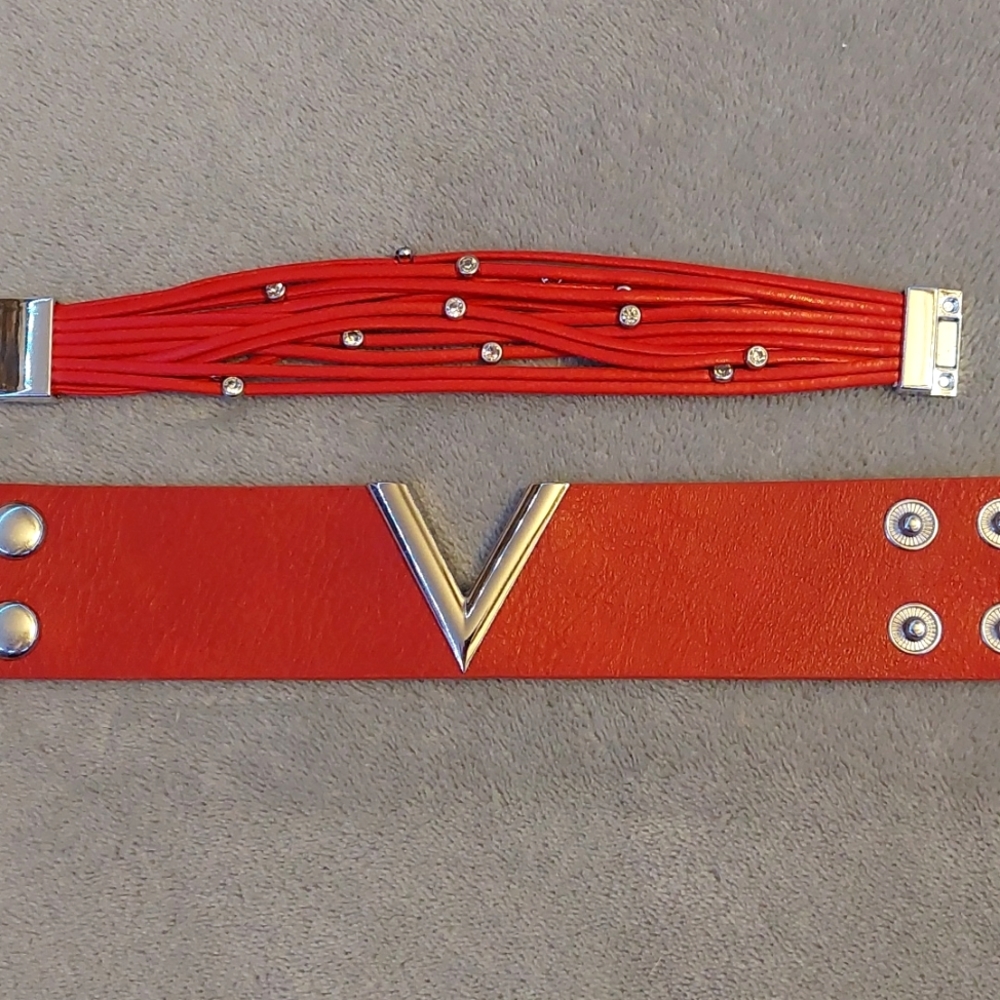 Red Snap Bracelets 2pc Set - Picture 5 of 7